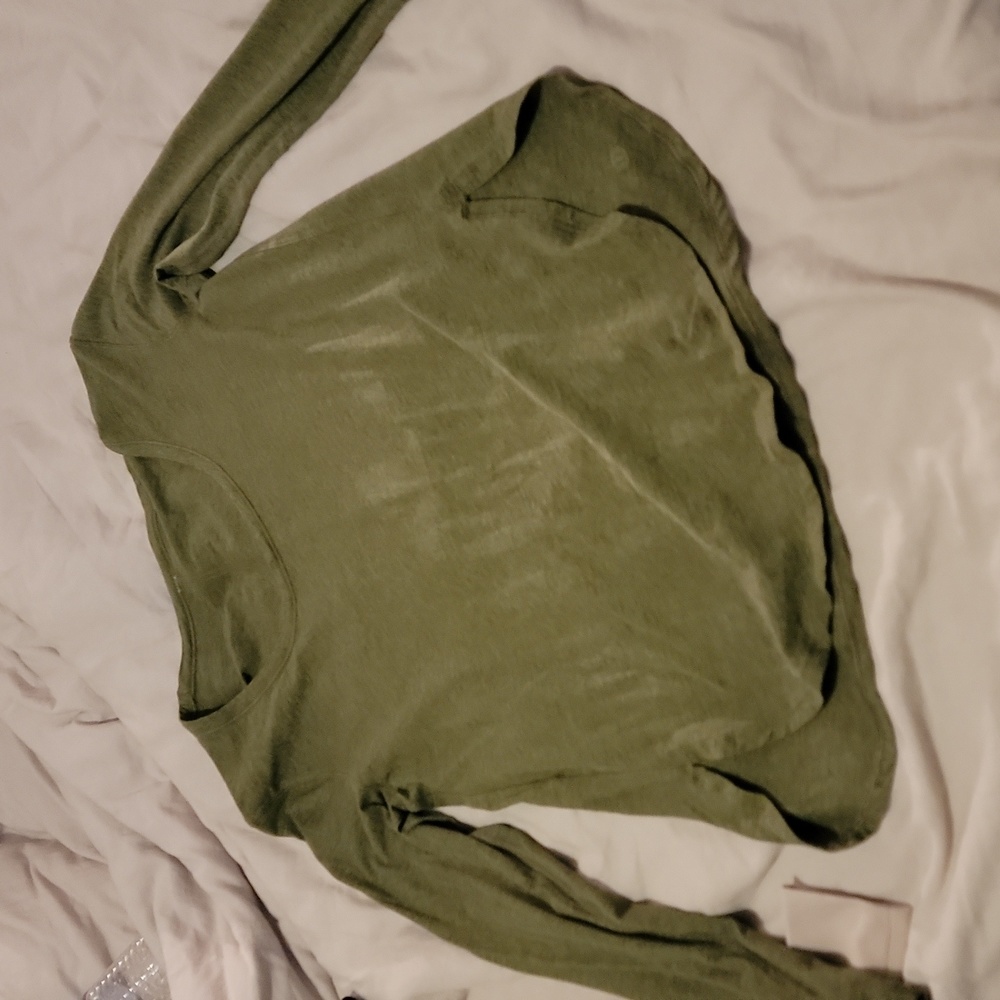 lululemon long sleeve shirt